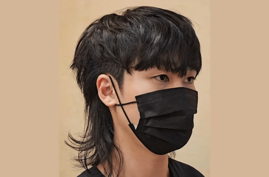 Shave With a Korean Mullet