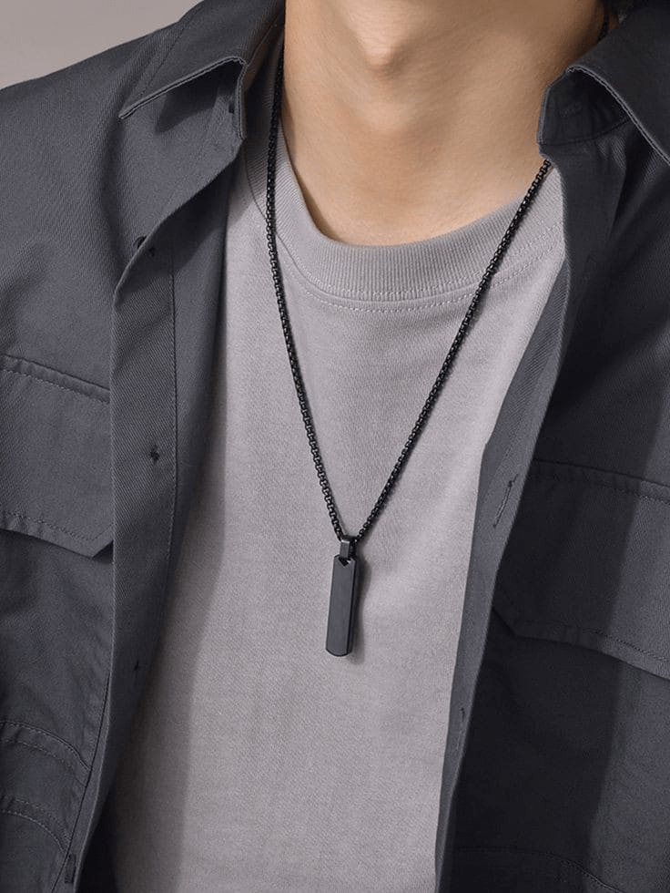 Black Pendant Necklace