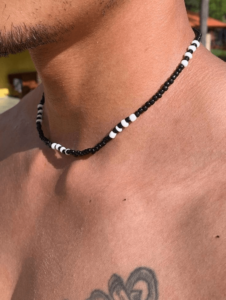 Black Pendant Necklace