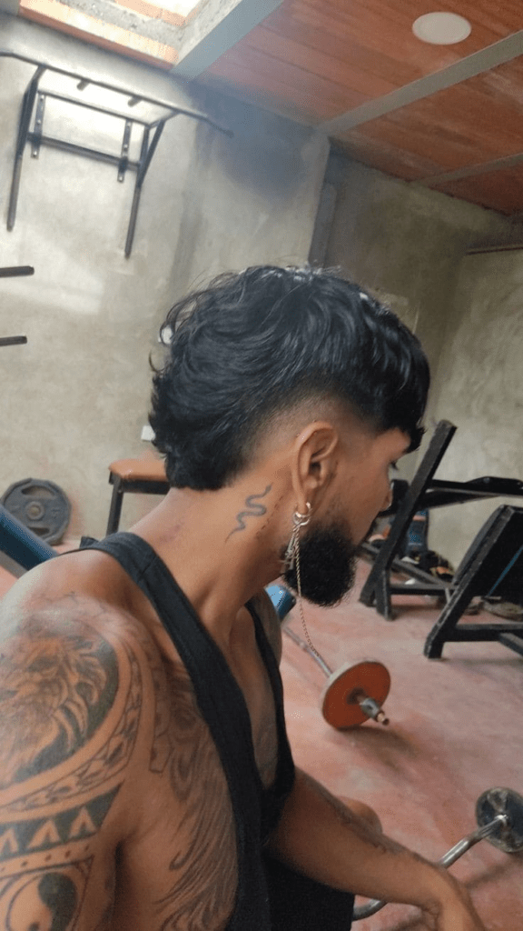 Burst Fade Mullet