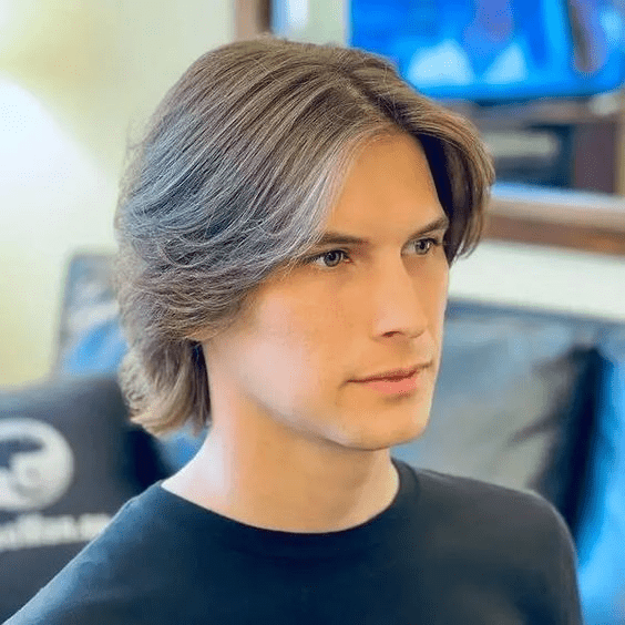 middle part haircut Gallery