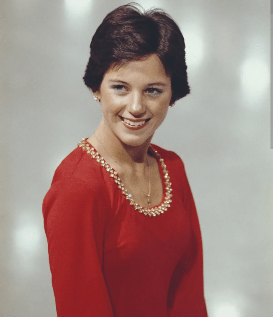 Dorothy Hamill haircut gallery