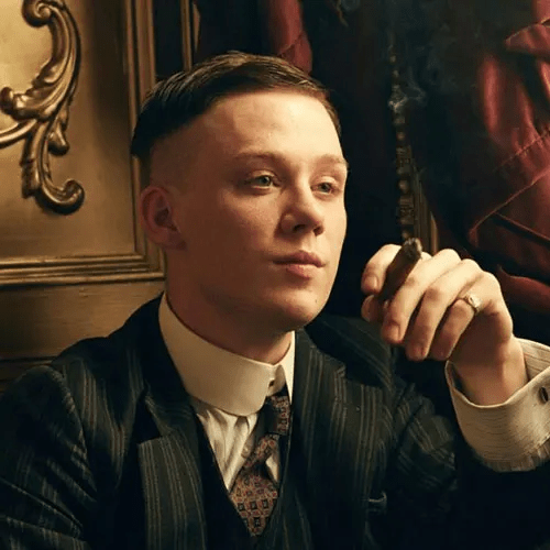 Peaky Blinder haircut gallery